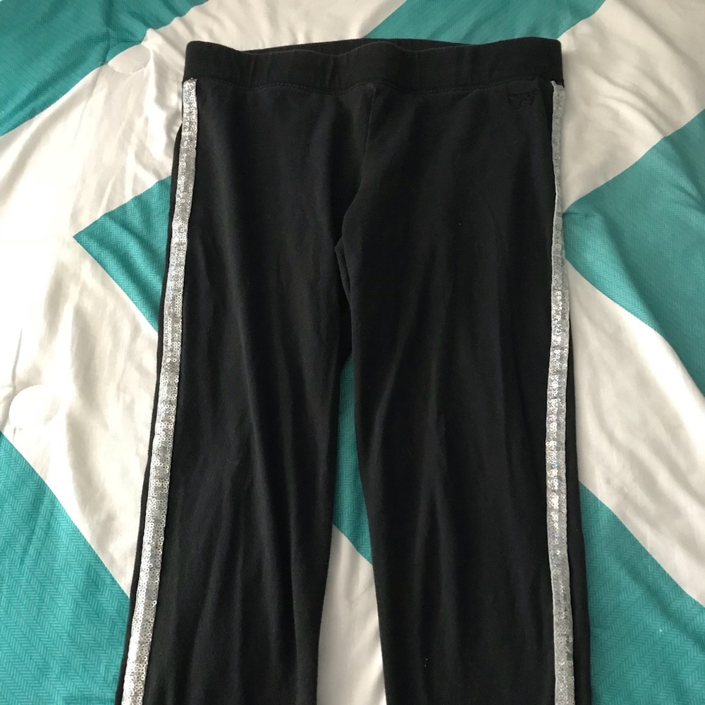 Victoria’s Secret PINK leggings